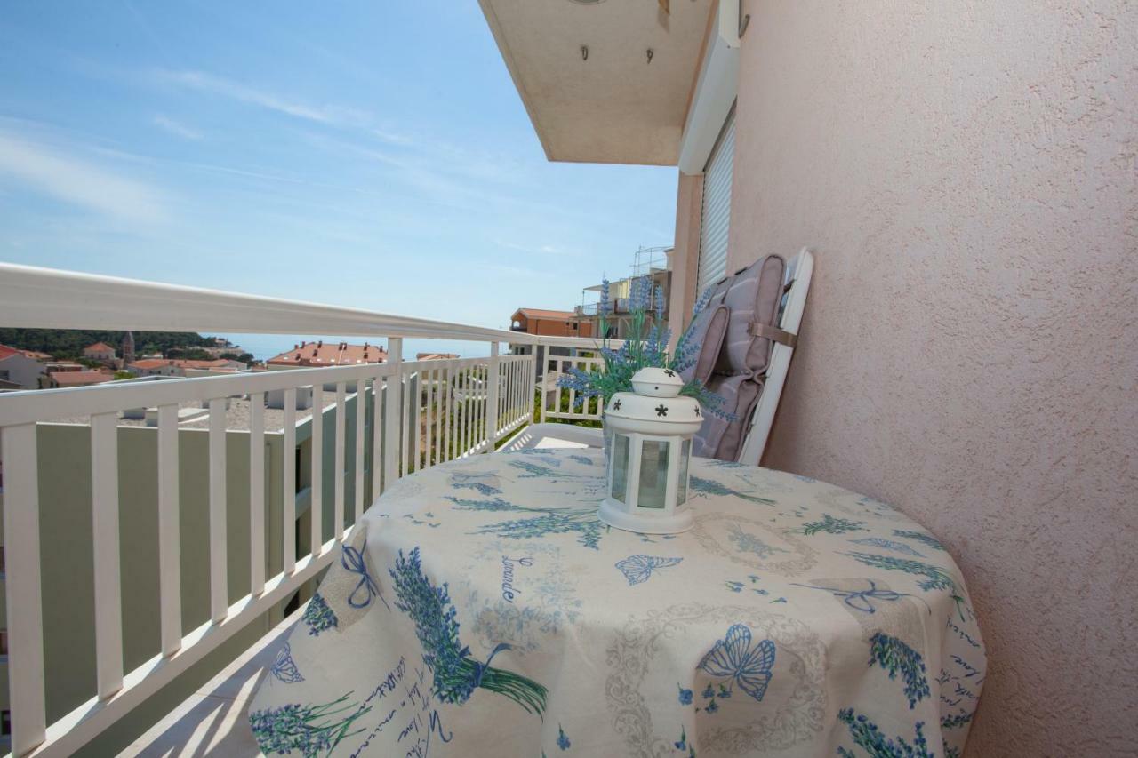 Appartement Apartman Antonio à Makarska Extérieur photo